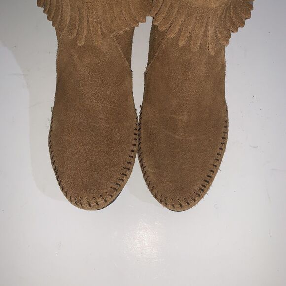 Minnetonka Boots Womens Size 6.5 Brown Suede Fringe Moccasin Ankle Back Zip - Picture 6 of 10